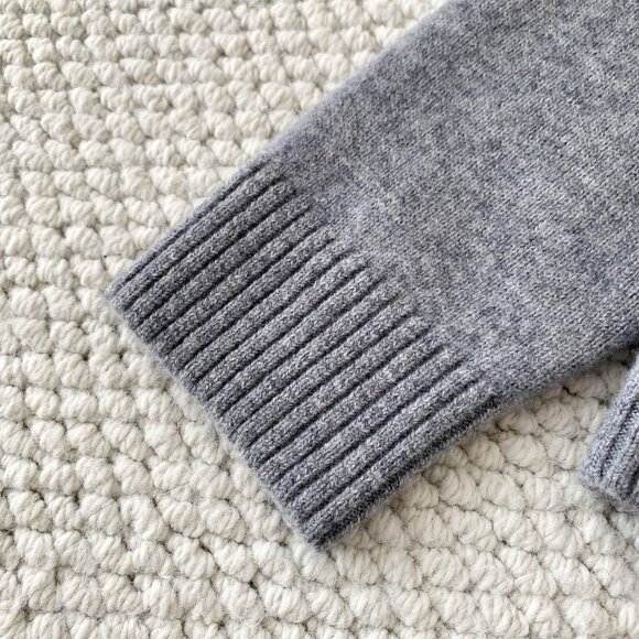 Chanel gray Cardigan Size 36 - Picture 4 of 8